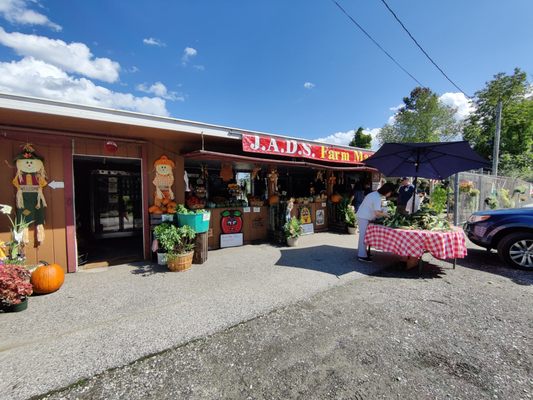 Front of the farm stand