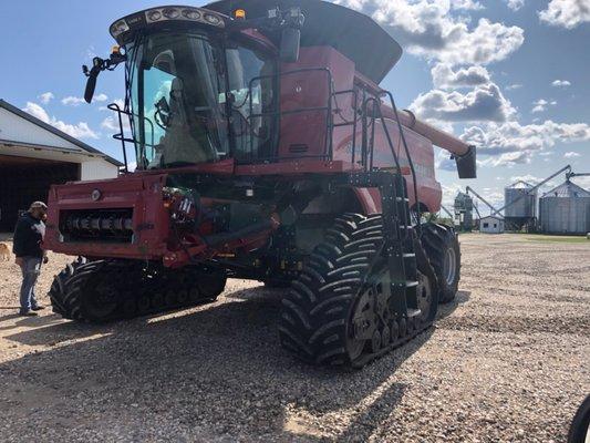 Farming and agricultural equipment and repair in Carrington, ND.