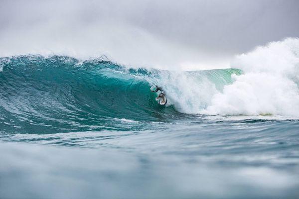 Jarrah Tutton, Australia. On his Holy Roller. PADDLES LIKE A GUN, BUT IN A COMPACT LENGTH - WAY EASIER TO STUFF UP TIGHTER IN THE BARREL AND