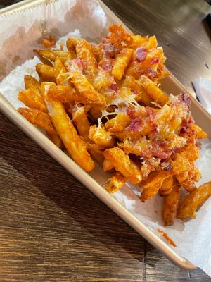 Bacon cheese fries