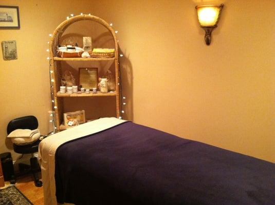 Relax & Enjoy your massage in my tranquil room!