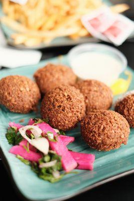 6 Piece Falafel Singles