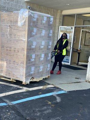 Moving produce to community center