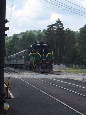 The robbery train pulling into the station