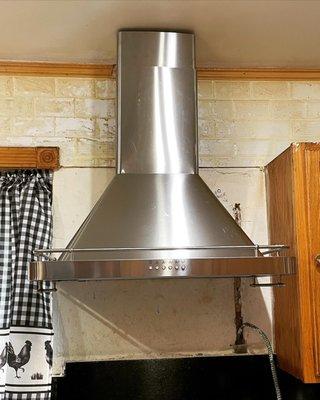 Stove range and exhaust vent install