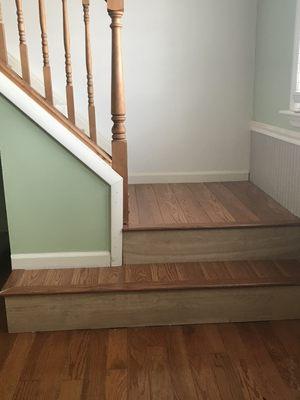 Laminated stairs n railing