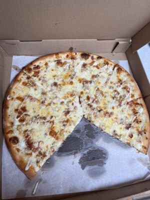 Chicken, Bacon and Ranch Pizza