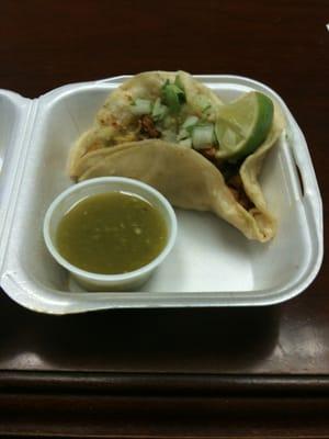 The green sauce on the chicken soft taco is the bomb here!  Big hell ya!