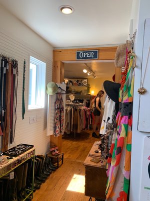 Three rooms of incredible shoes accessories clothes & jewelry