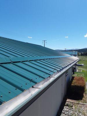 METAL ROOFING