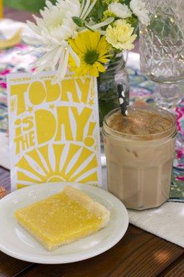 Today is a great day for a cheery outlook and a lemon bar!