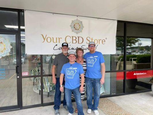 Your CBD Store-Benton team members