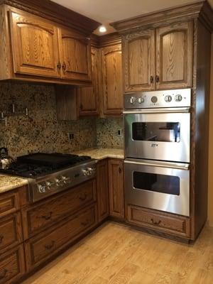 New custom cabinets with Viking appliances