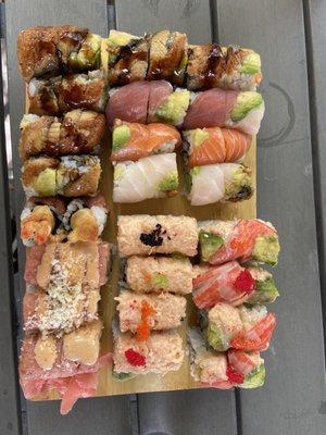 Sushi rolls