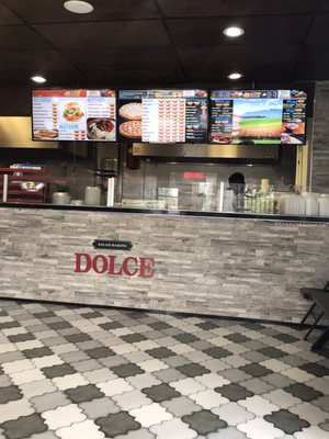 Dolce pizza&grill @2909 nine mile road