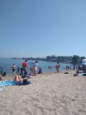 This beach is worth it! Really nice however if you're not a resident the parking fee is $25.00.. but it's worth it.