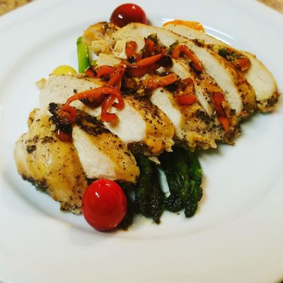 Pan Seared Chicken Breast with Asparagus and Blistered Tomatoes