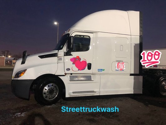 Truck wash and details mobile service