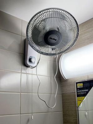 Fan to keep shower area cool.