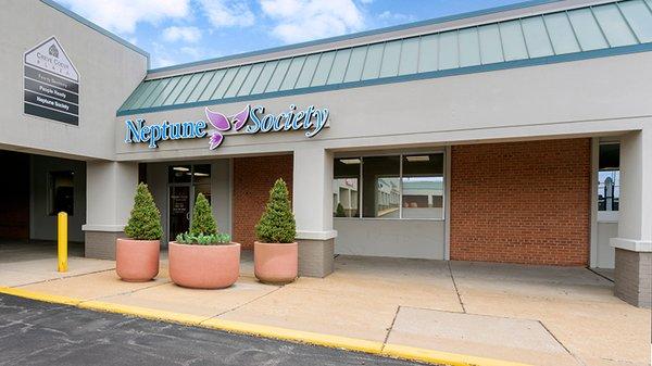 Neptune Society St. Louis / Creve Coeur, MO - Front of Building