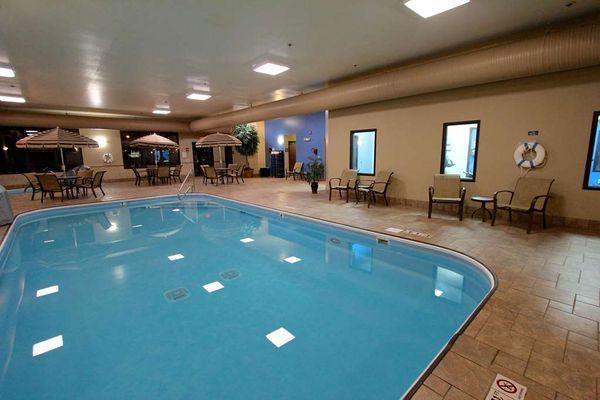 Pool - indoor