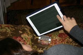 Read on your side (either side) in bed with our Rotating iPad Holder.