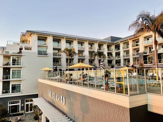 Pool on 3rd floor facing ocean