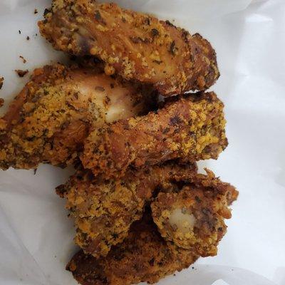 Garlic parm & herb wings extra crispy