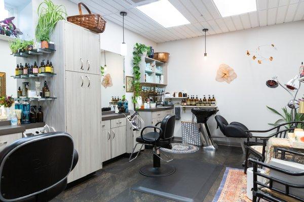 Kindred Beauty & Wellness - Salon located in Wexford, PA - Interior