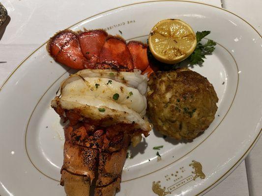 lobster tail & crab cake