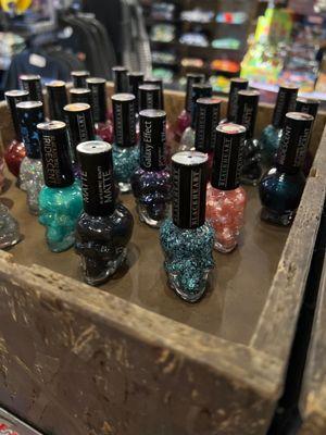 skull nail Polish!