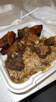 Oxtail white rice and plantain