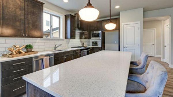 Cromwell Granite & Tile