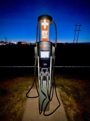 ChargePoint EV charging station at ChargePoint electric vehicle charging station at Best Western Cannon AFB Clovis NM