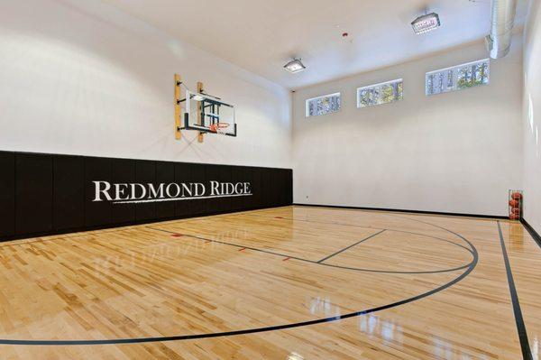 Redmond Ridge Apartments