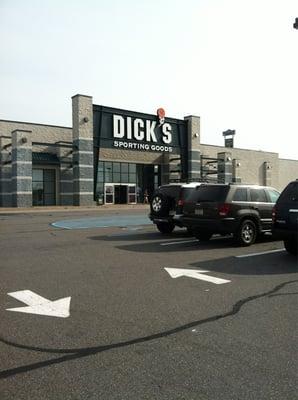 Dicks Sporting Goods in WB