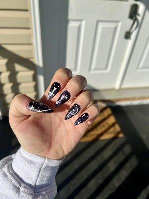 Witchy nails