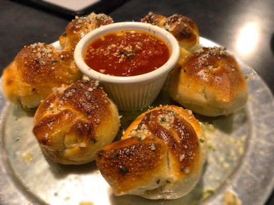 Garlic Knots