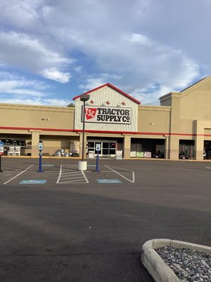 Tractor Supply