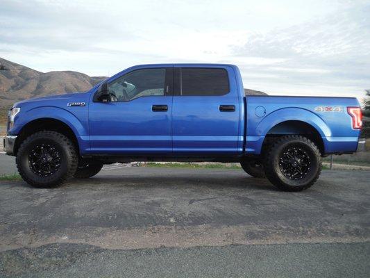 SoCal Trux Package 2 - 2015 F-150 XLT 4x4 SuperCrew, 29k Miles, 3.5" Lift Kit, 17" TrailMaster Wheels, 33" M/T Tires