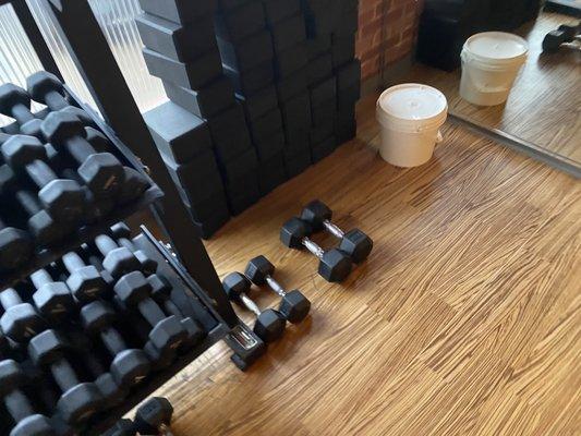 Weights and blocks