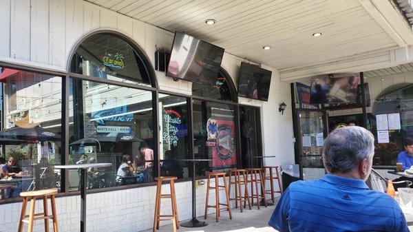 Safe outdoor patio to watch sports. Good food and beer choices.