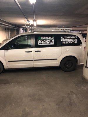 Emerald locksmith van