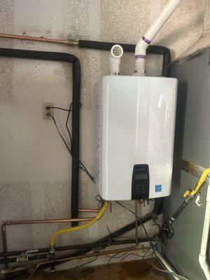 naiven tankless water heater