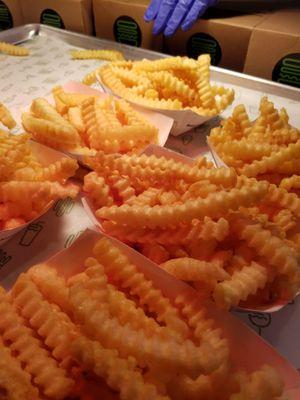 the best crinkle fries!