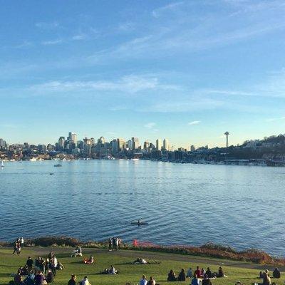 Gas Works Park gives guests an expansive view of Seattle from the Lake Union Loop tour!