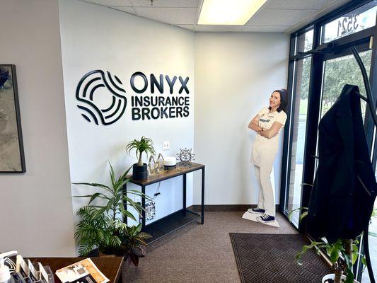 The front reception of Onyx Insurance Brokers.