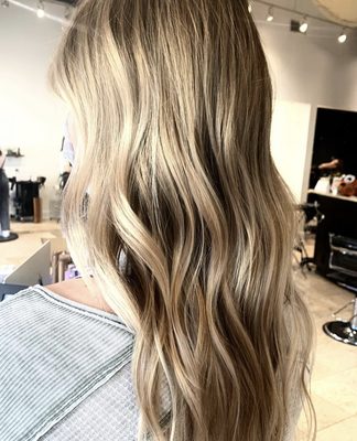 Full highlight and balayage with Jess