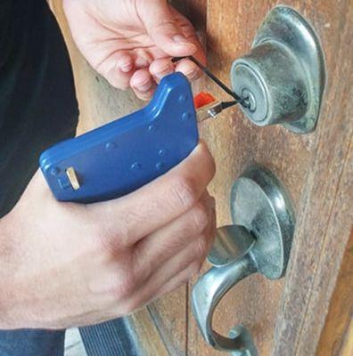 Meet our pick gun , house lockout services , fast and reliable