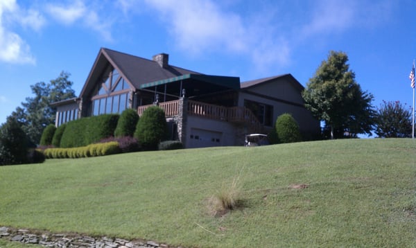 View of the clubhouse from the practice green